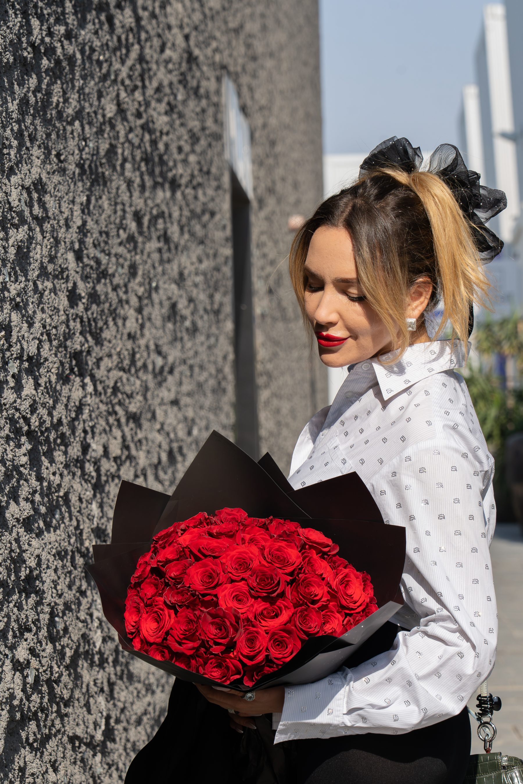Portrait with bouquet